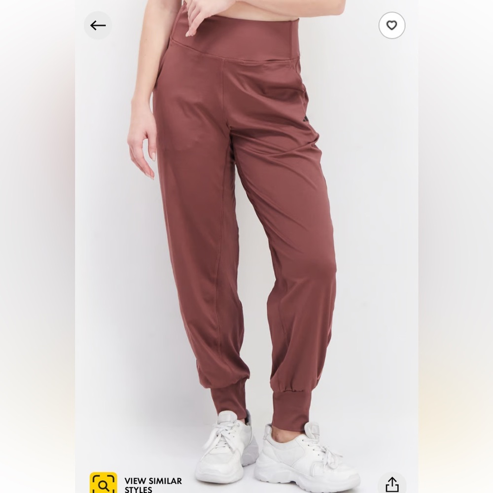 Adidas high rise joggers! Sweatpants! Brand Logo! Size Small